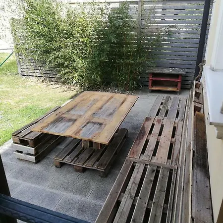 Heiligenkreuz *